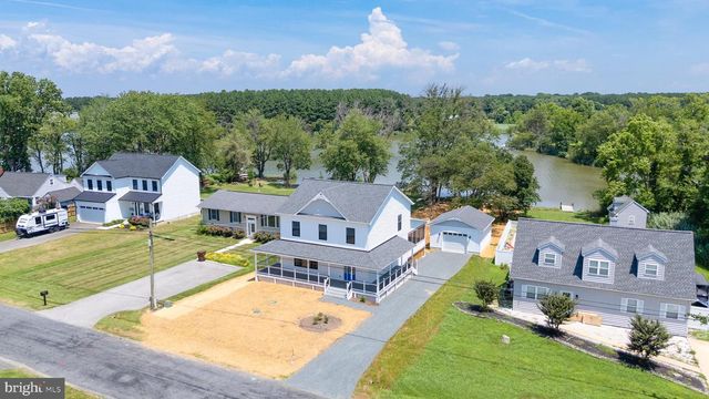 118 N LAKE DR, Stevensville, MD 21666