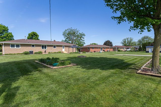 11719 1st Street, Milan, IL 61264