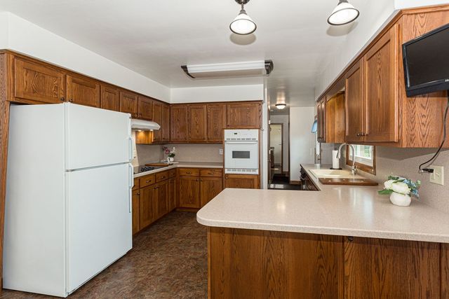 11719 1st Street, Milan, IL 61264