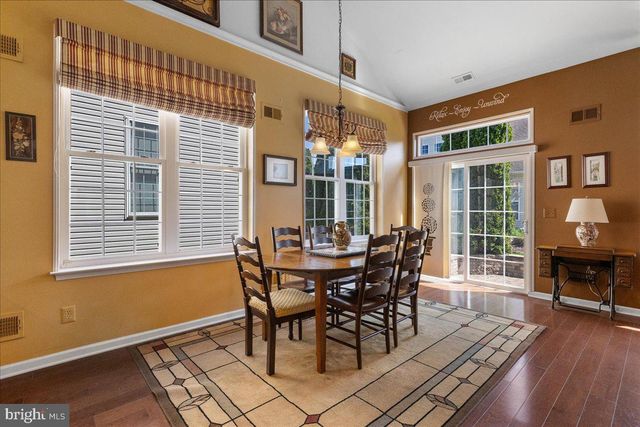 31 ARISTOTLE WAY, East Windsor, NJ 08512