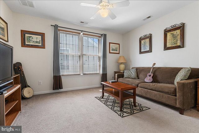31 ARISTOTLE WAY, East Windsor, NJ 08512
