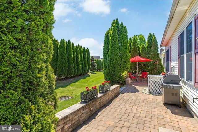 31 ARISTOTLE WAY, East Windsor, NJ 08512