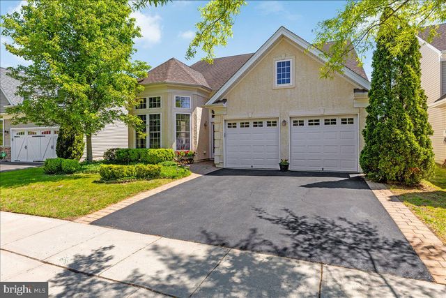 31 ARISTOTLE WAY, East Windsor, NJ 08512