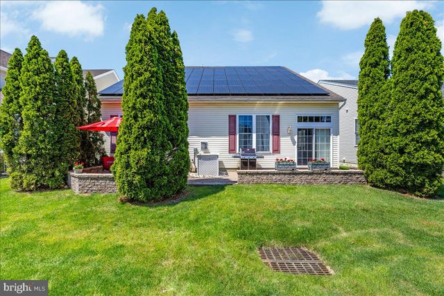 31 ARISTOTLE WAY, East Windsor, NJ 08512