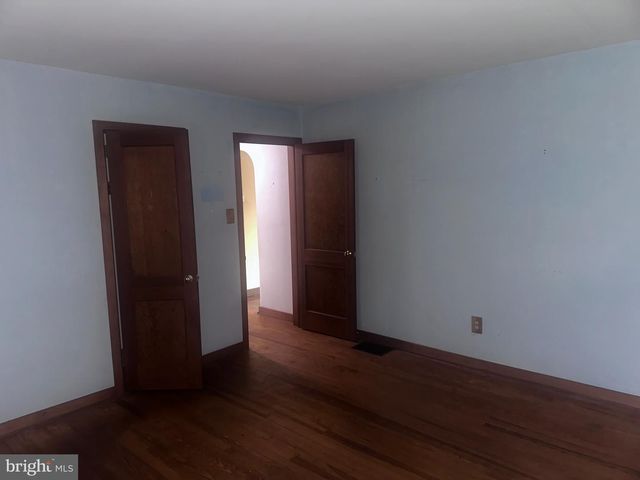 134 N SPRING GARDEN ST, Carlisle, PA 17013