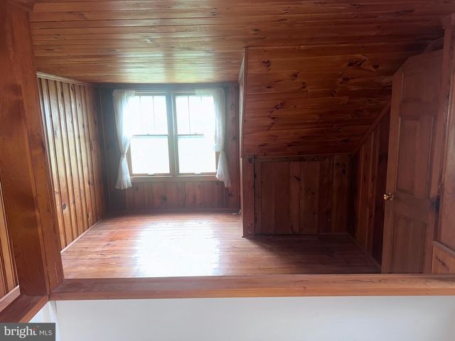 134 N SPRING GARDEN ST, Carlisle, PA 17013