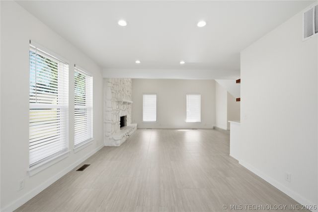 7440 S 86th East Avenue, Tulsa, OK 74133