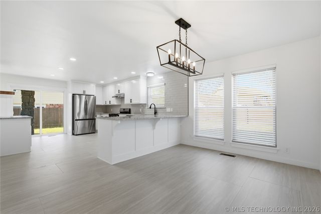 7440 S 86th East Avenue, Tulsa, OK 74133