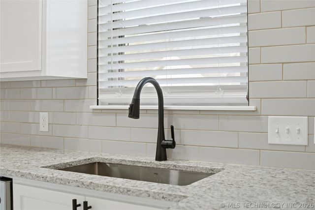 7440 S 86th East Avenue, Tulsa, OK 74133