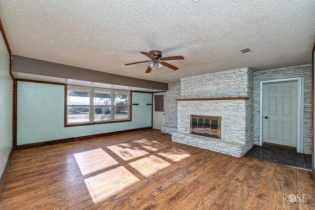 302 Key Street, Bronte, TX 76933