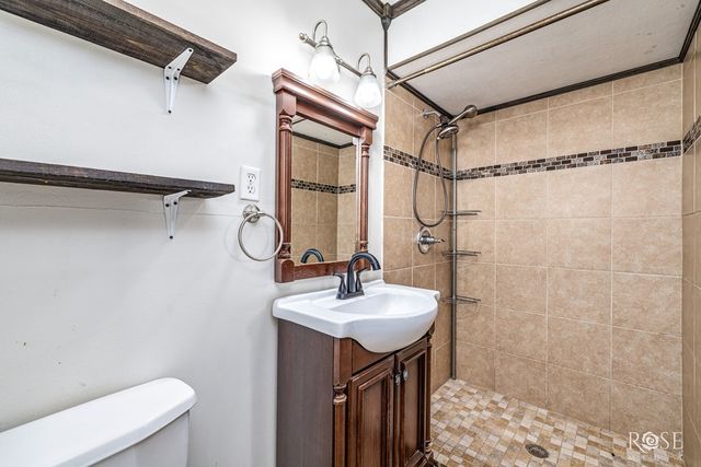 302 Key Street, Bronte, TX 76933