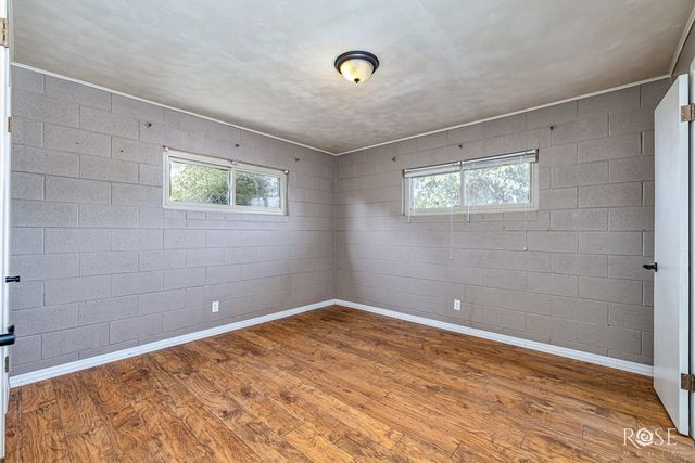 302 Key Street, Bronte, TX 76933