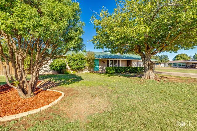 302 Key Street, Bronte, TX 76933