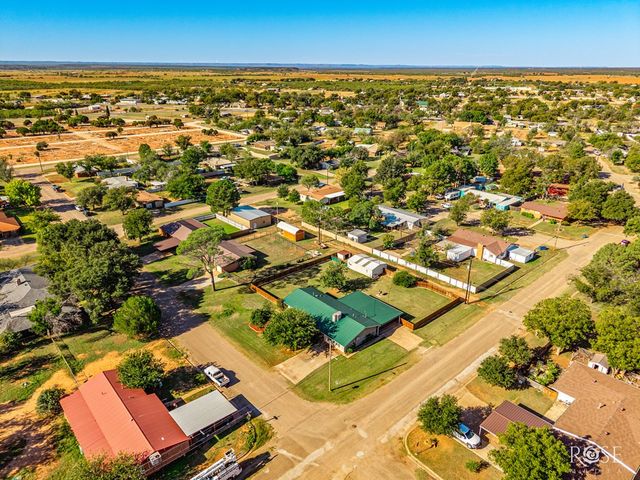 302 Key Street, Bronte, TX 76933