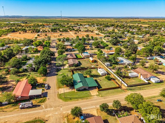 302 Key Street, Bronte, TX 76933