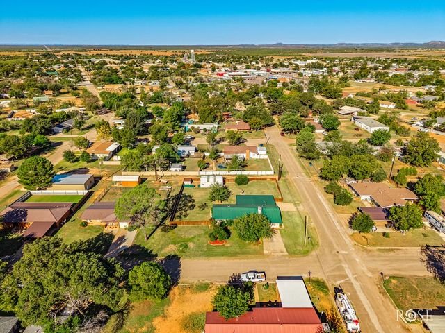 302 Key Street, Bronte, TX 76933