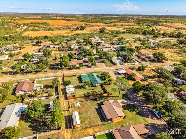 302 Key Street, Bronte, TX 76933