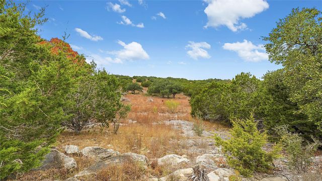 833 Bell Canyon WAY, Bulverde, TX 78163