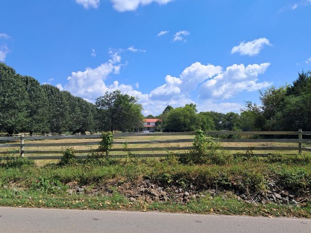 1211 Old Highway 99, Lewisburg, TN 37091