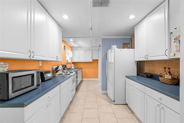 5407 29TH AVENUE S, Gulfport, FL 33707