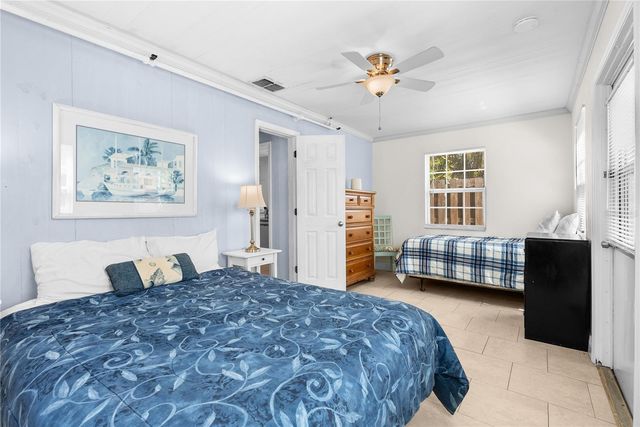 5407 29TH AVENUE S, Gulfport, FL 33707