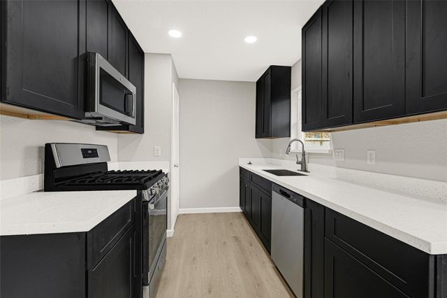 631 Branding Iron Lane, Houston, TX 77060