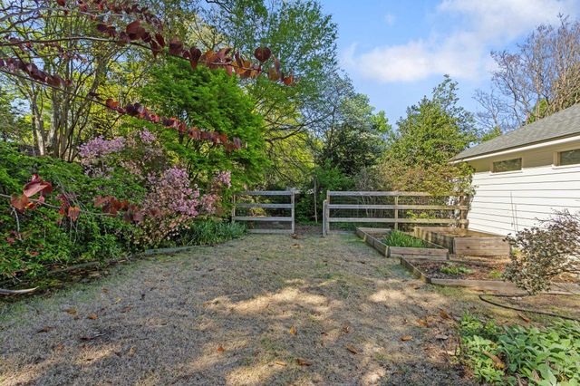 155 S ROSE RD, Memphis, TN 38117