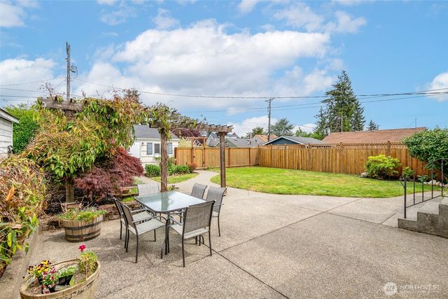 3143 S 18th Street, Tacoma, WA 98405
