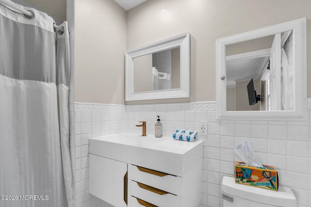 2225 Riviera Parkway, Point Pleasant, NJ 08742