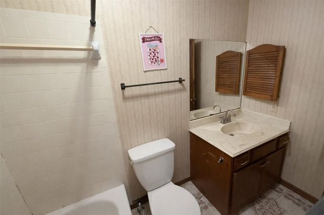 7704 Windward Passage Street, Houston, TX 77072