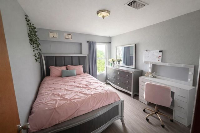 7704 Windward Passage Street, Houston, TX 77072