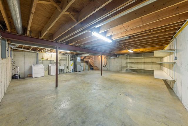 419 W Evergreen Street, Wheaton, IL 60187