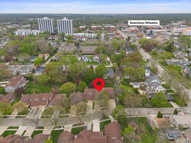 419 W Evergreen Street, Wheaton, IL 60187