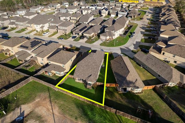 13607 Collier Park Lane, Willis, TX 77378