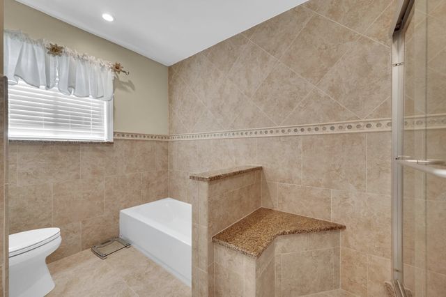 24 Catherine Court, Laurence Harbor, NJ 08879