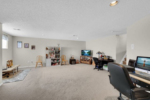 24 Catherine Court, Laurence Harbor, NJ 08879