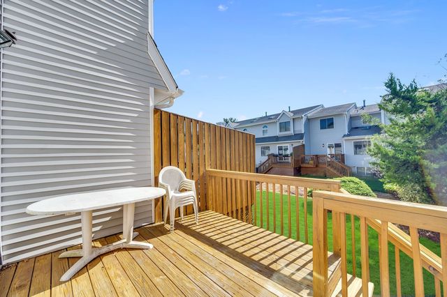 24 Catherine Court, Laurence Harbor, NJ 08879