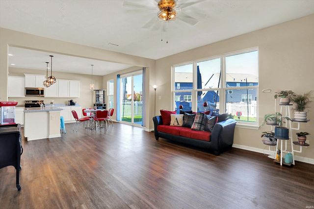 2087 Mach Lane, Franklin, IN 46131