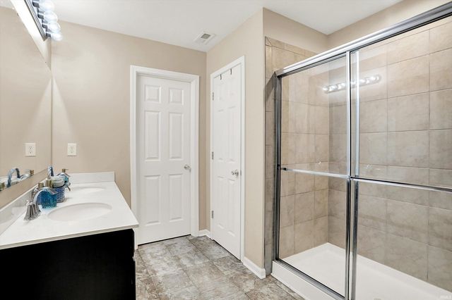 2087 Mach Lane, Franklin, IN 46131