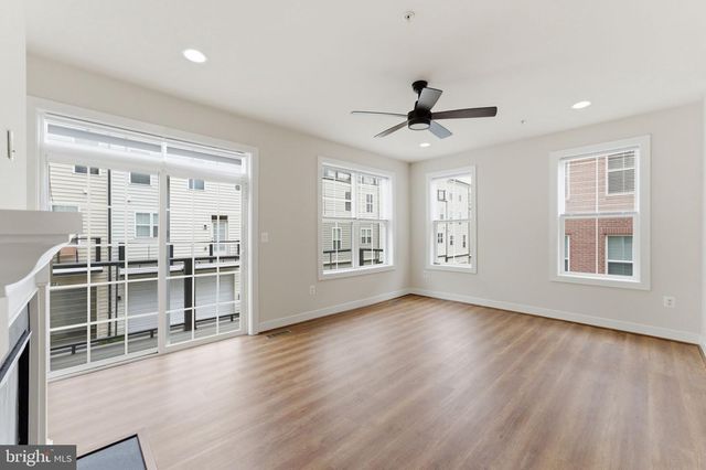 169 KANDINSKY LOOP, Silver Spring, MD 20906