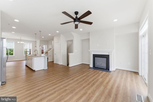 169 KANDINSKY LOOP, Silver Spring, MD 20906