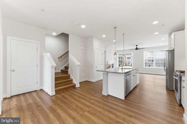 169 KANDINSKY LOOP, Silver Spring, MD 20906