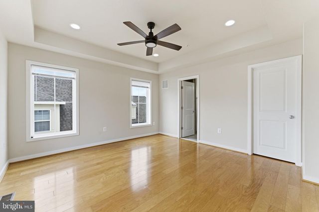 169 KANDINSKY LOOP, Silver Spring, MD 20906