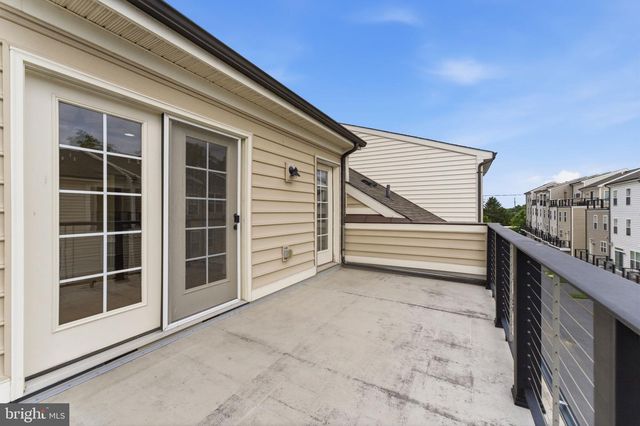 169 KANDINSKY LOOP, Silver Spring, MD 20906