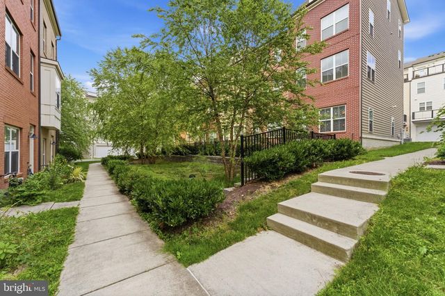 169 KANDINSKY LOOP, Silver Spring, MD 20906