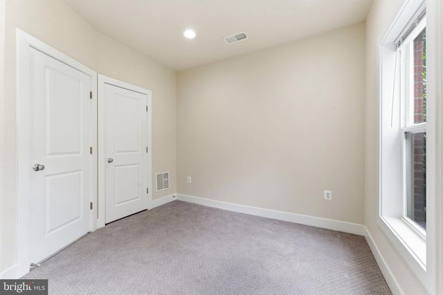 169 KANDINSKY LOOP, Silver Spring, MD 20906