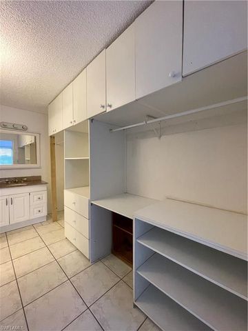 2366 E Mall DR # 304, Fort Myers, FL 33901