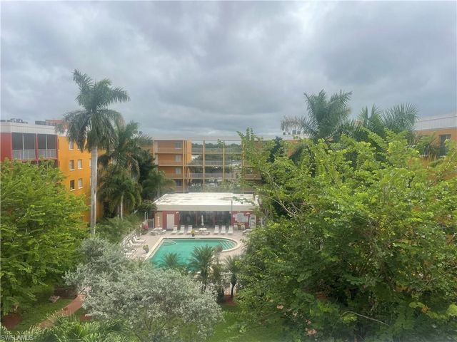 2366 E Mall DR # 304, Fort Myers, FL 33901