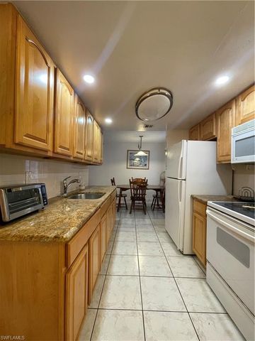 2366 E Mall DR # 304, Fort Myers, FL 33901