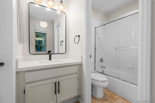 7256 Caribou Ct, San Diego, CA 92129